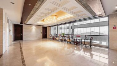 酒店工程燈具的定制來(lái)的更為技術(shù)專業(yè)   